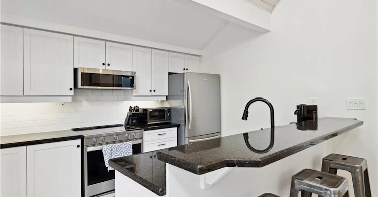 16 Lochearne Street, Hamilton, ON, L8R 1V8 - 17