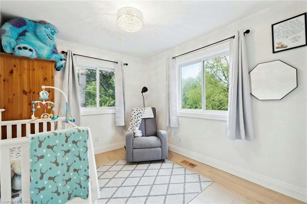 16 Lochearne Street, Hamilton, ON, L8R 1V8 - 26