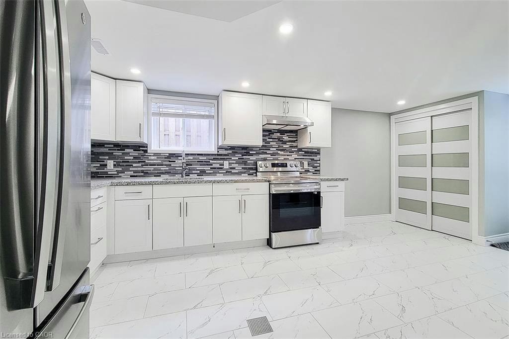 LOWER LEVEL-1654 Upper Wellington Street, Hamilton, ON, L9B 2C2 - 16