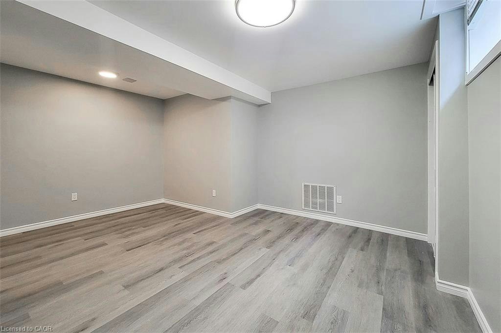 LOWER LEVEL-1654 Upper Wellington Street, Hamilton, ON, L9B 2C2 - 29