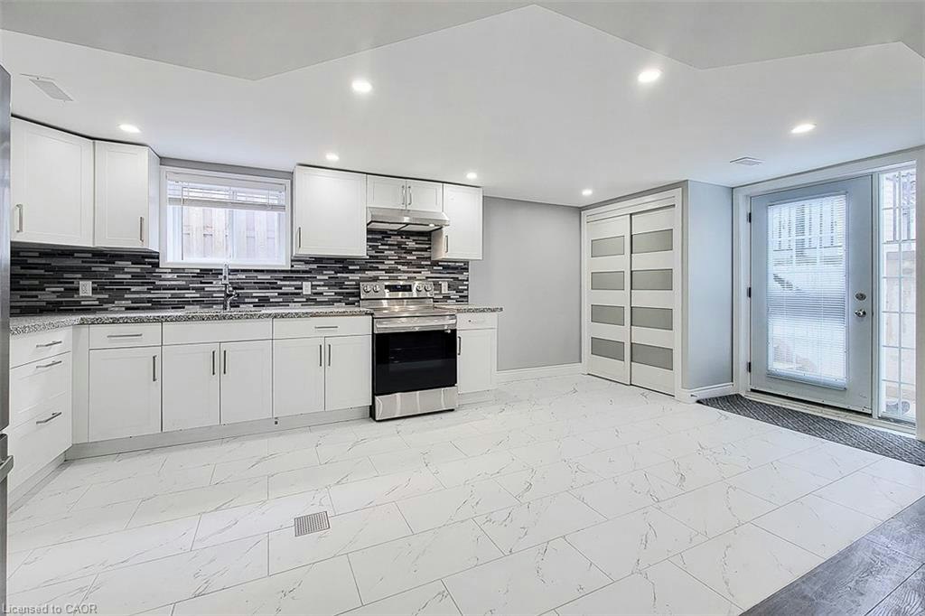 LOWER LEVEL-1654 Upper Wellington Street, Hamilton, ON, L9B 2C2 - 18
