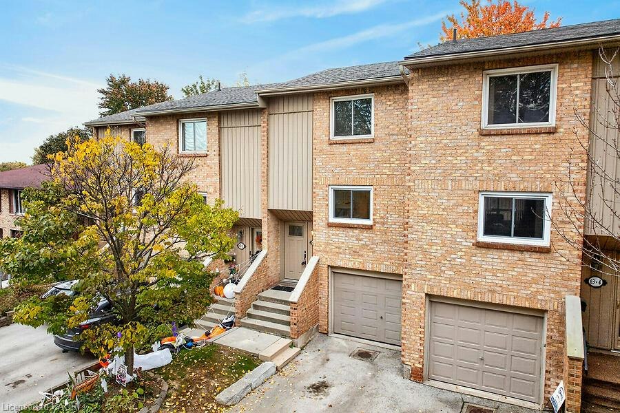 3-63 Fonthill Road, Hamilton, ON, L9C 6T1
