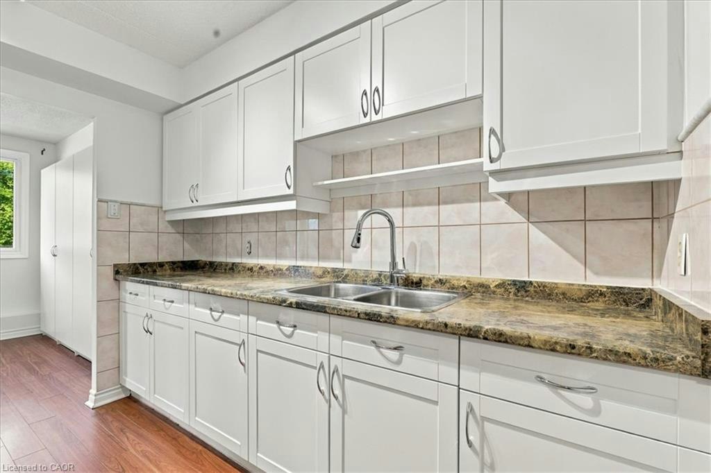 246-42 Tannery Street E, Cambridge, ON, N3C 2B9 - 13