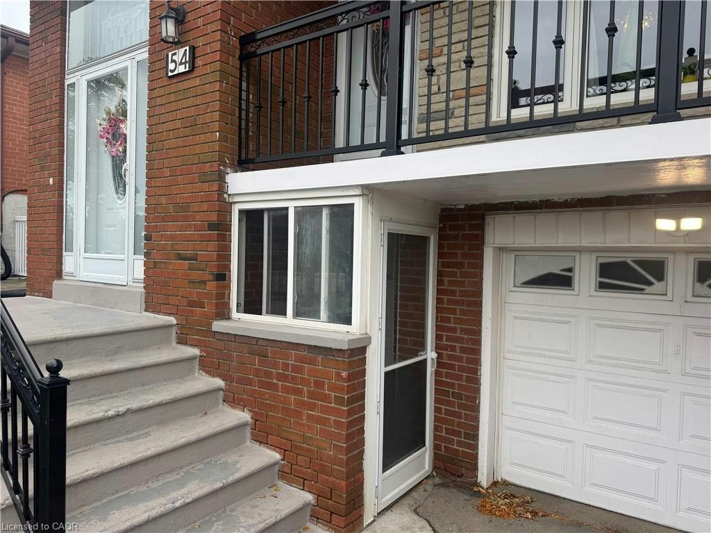 54 Petiole Road, Toronto, ON, M3N 2B4