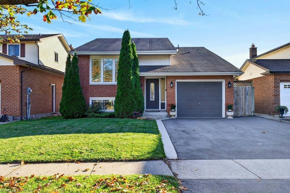 4 Vance Crescent, Hamilton, ON, L8B 0B8