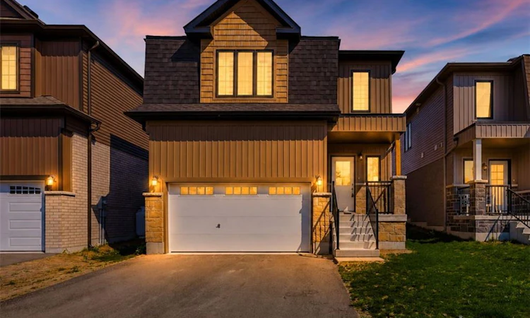 20 Hillcroft Way