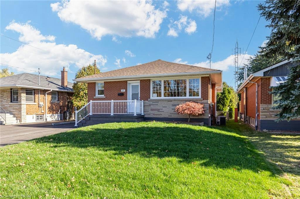 Upper-387 East 19th Street, Hamilton, ON, L9A 4S9 - 3