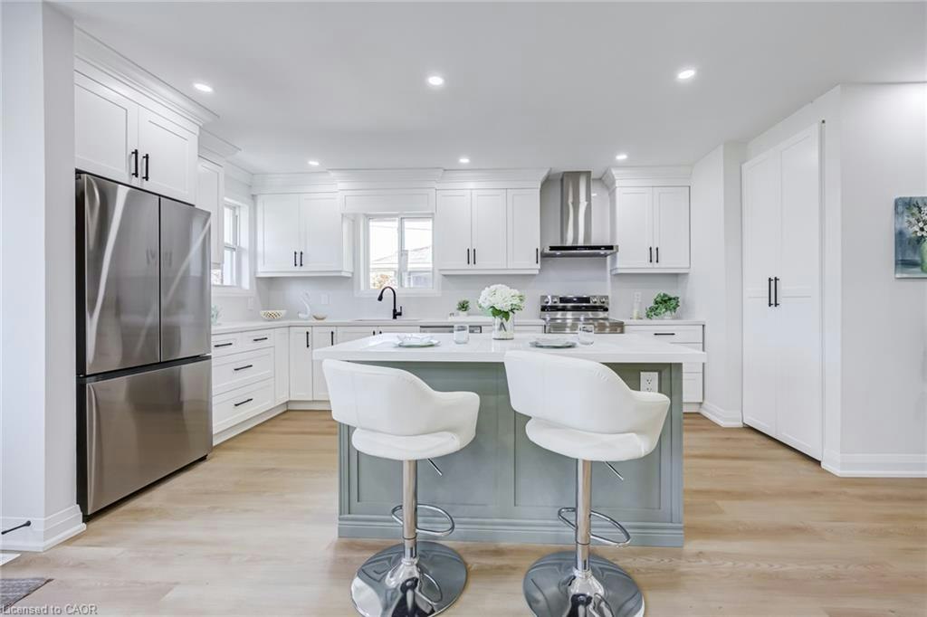 Upper-387 East 19th Street, Hamilton, ON, L9A 4S9 - 23