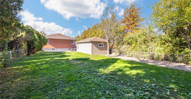 Upper-387 East 19th Street, Hamilton, ON, L9A 4S9 - 42