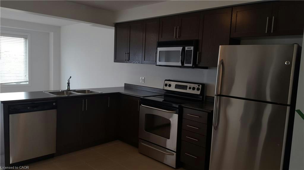82 Renfrew Street, Kitchener, ON, N2R 0G8 - 5