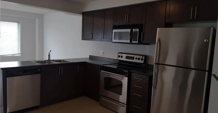 82 Renfrew Street, Kitchener, ON, N2R 0G8 - 5