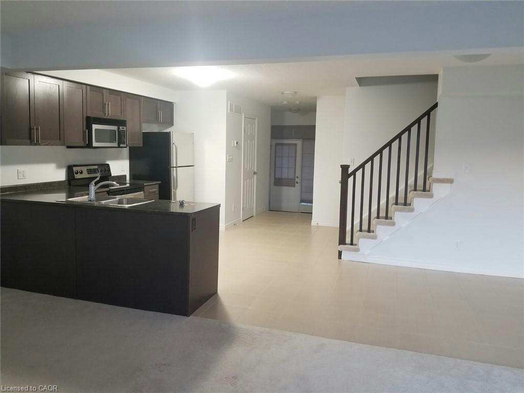 82 Renfrew Street, Kitchener, ON, N2R 0G8 - 4