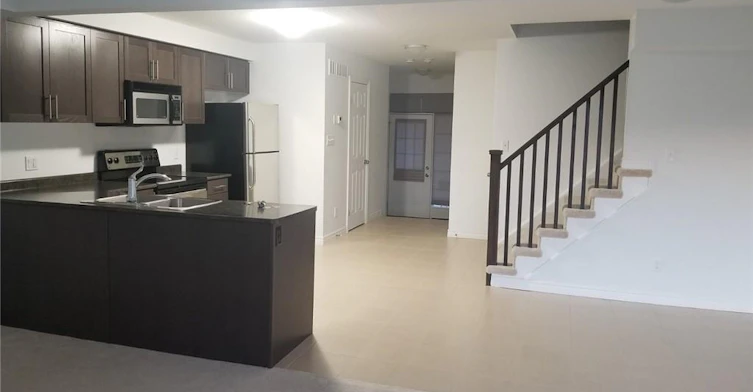 82 Renfrew Street, Kitchener, ON, N2R 0G8 - 4