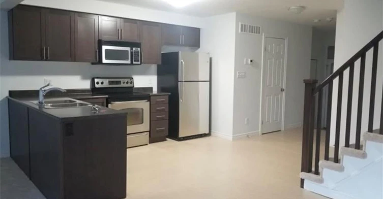 82 Renfrew Street, Kitchener, ON, N2R 0G8 - 6