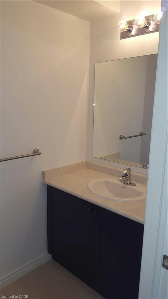 82 Renfrew Street, Kitchener, ON, N2R 0G8 - 2