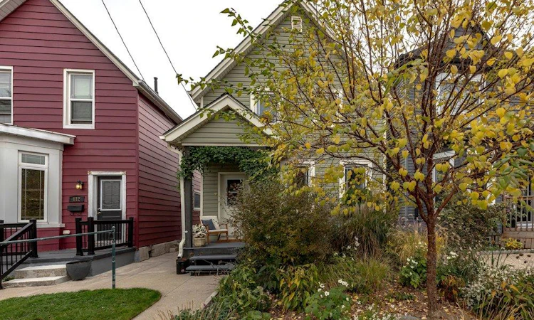 110 Chestnut Avenue