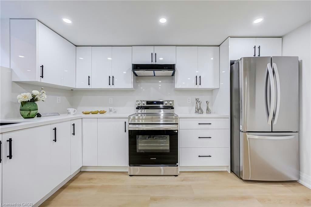 Lower-387 East 19th Street, Hamilton, ON, L9A 4S9 - 11