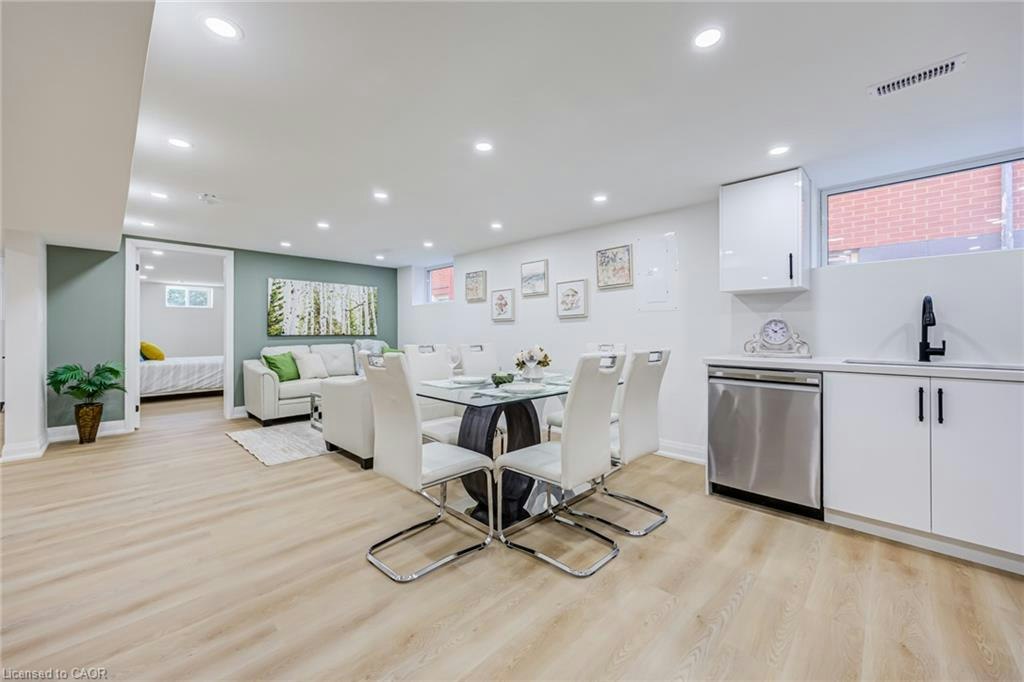 Lower-387 East 19th Street, Hamilton, ON, L9A 4S9 - 29