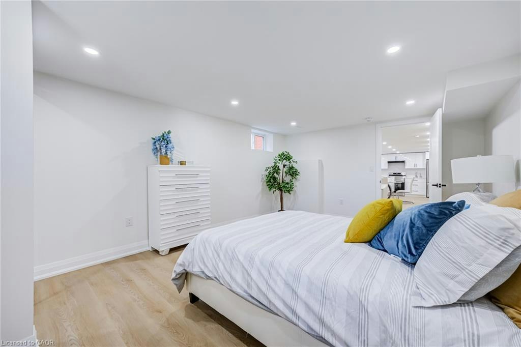 Lower-387 East 19th Street, Hamilton, ON, L9A 4S9 - 17