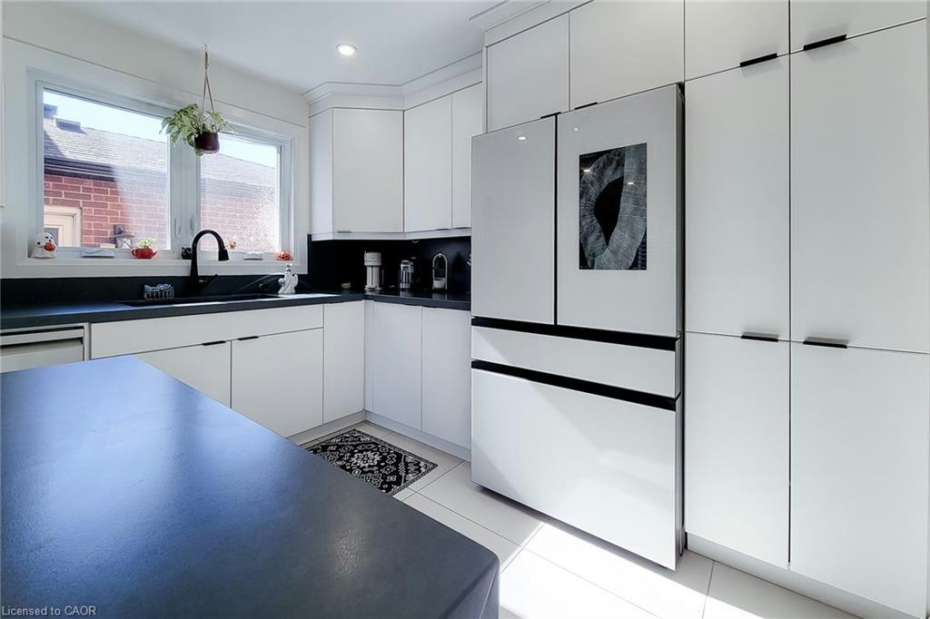 9 Cedarlawn Court, Hamilton, ON, L9C 7J9 - 18