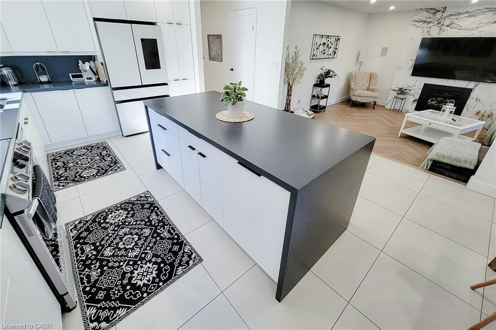 9 Cedarlawn Court, Hamilton, ON, L9C 7J9 - 14