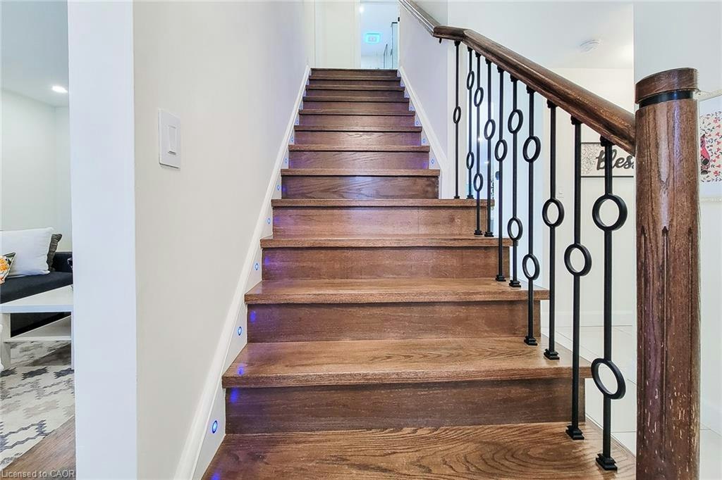 9 Cedarlawn Court, Hamilton, ON, L9C 7J9 - 28