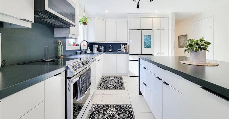 9 Cedarlawn Court, Hamilton, ON, L9C 7J9 - 17