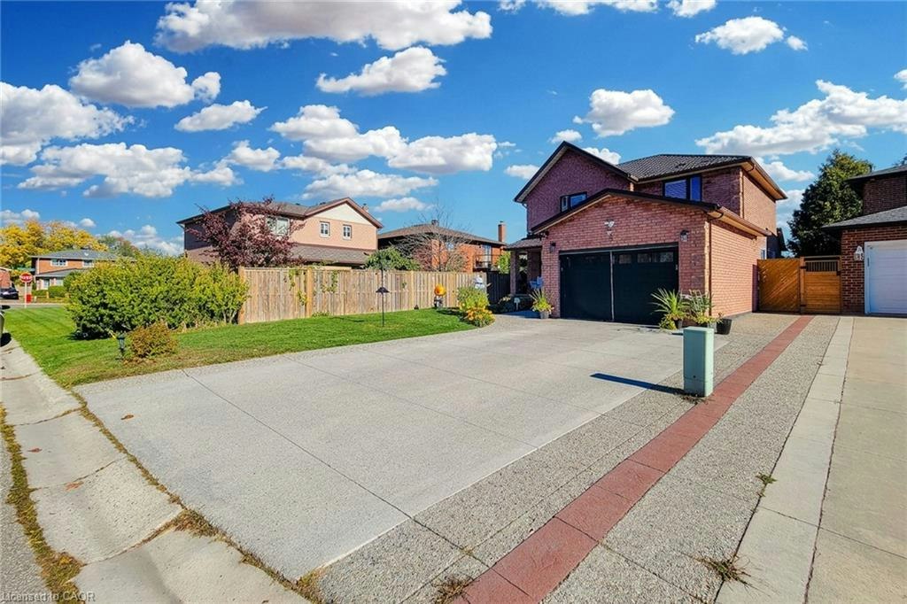 9 Cedarlawn Court, Hamilton, ON, L9C 7J9 - 4