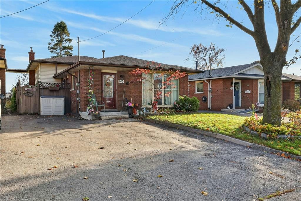 749 Upper Horning Road, Hamilton, ON, L9C 7R3