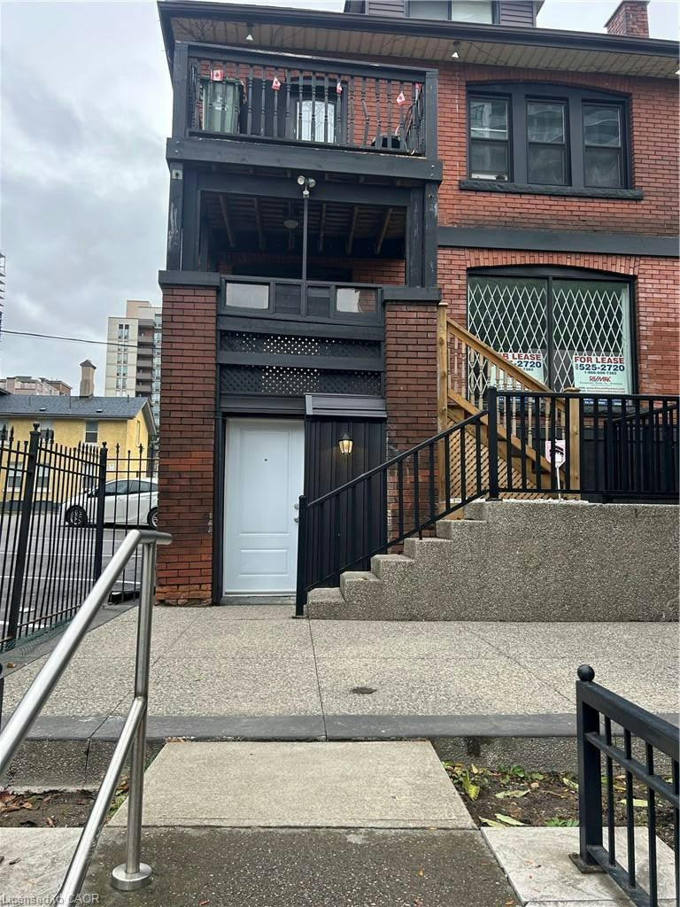 LOWER LEVEL-105 George Street, Hamilton, ON, L8P 1E3