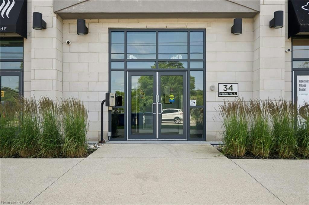 208-34 Plains Road E, Burlington, ON, L7T 0B9 - 3