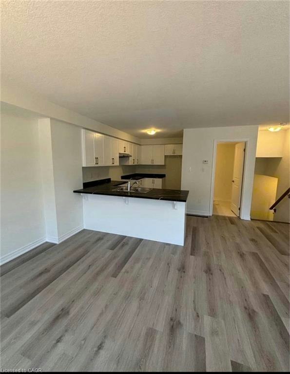 12 Dryden Lane, Hamilton, ON, L8H 0B6 - 4