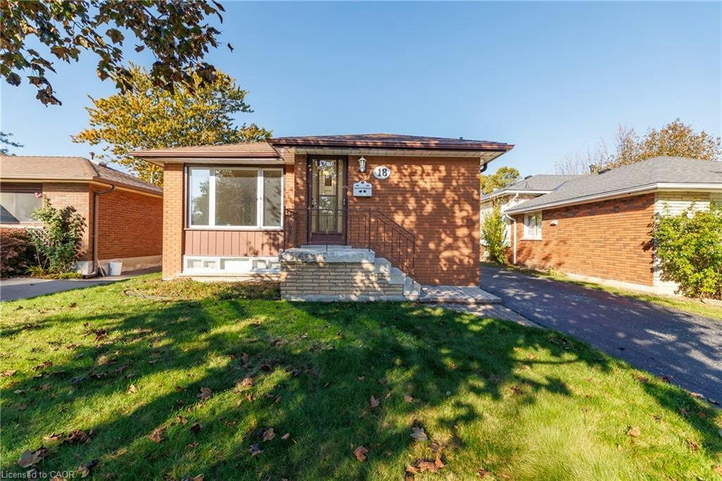 18 Sycamore Street, Hamilton, ON, L8T 3N7