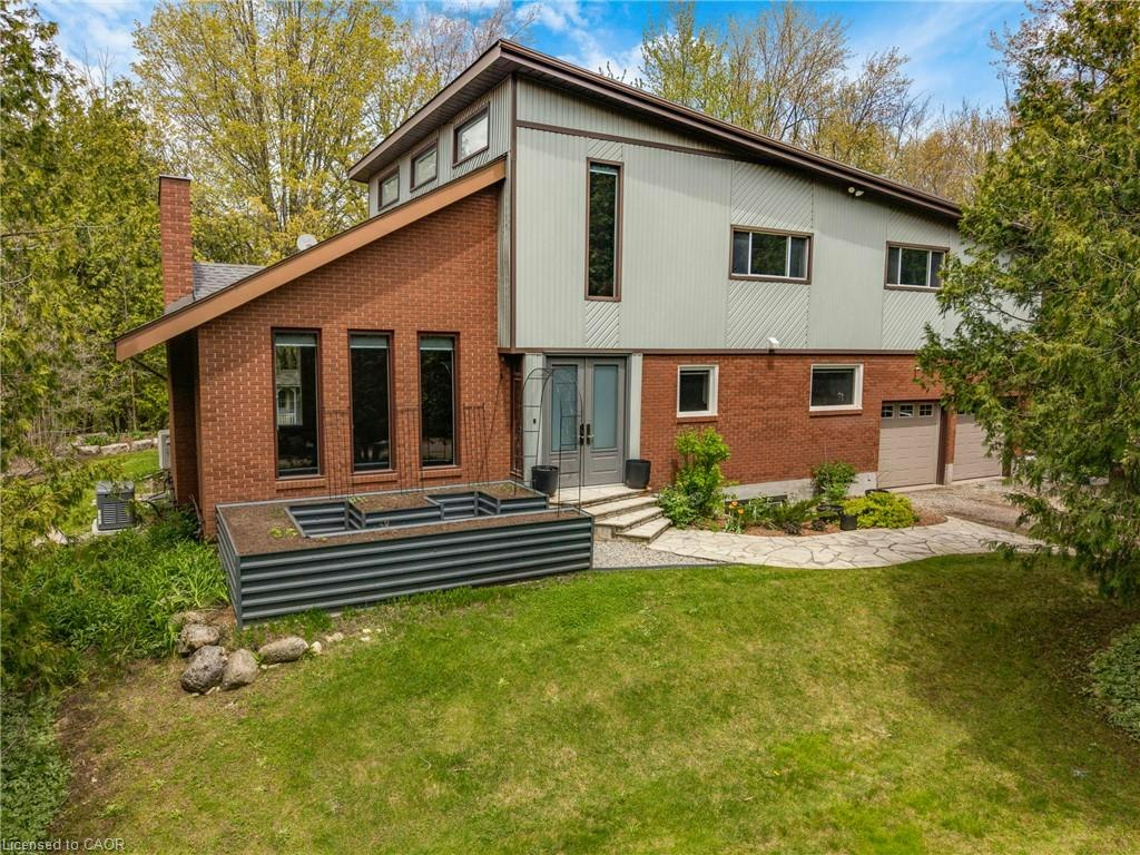 2092 Highway 6, Hamilton, ON, N0B 2J0