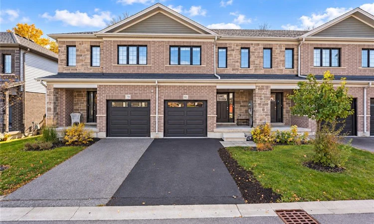 81 Woodedge Circle