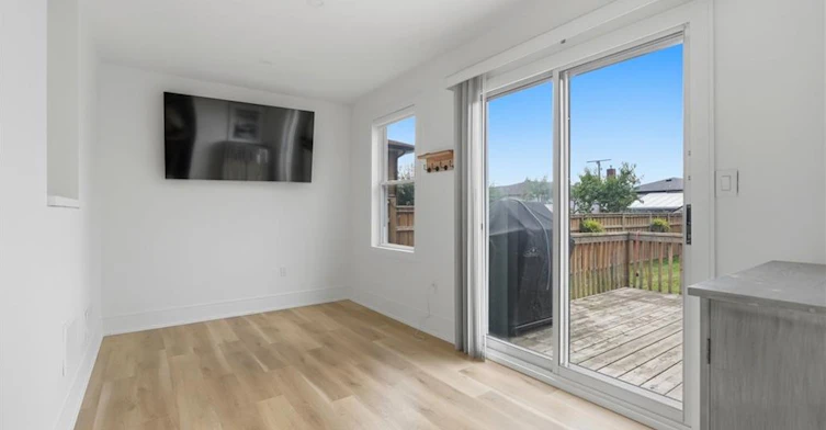 1-233 Gray Road, Hamilton, ON, L8E 1T9 - 13