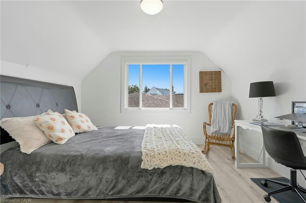 1-233 Gray Road, Hamilton, ON, L8E 1T9 - 24