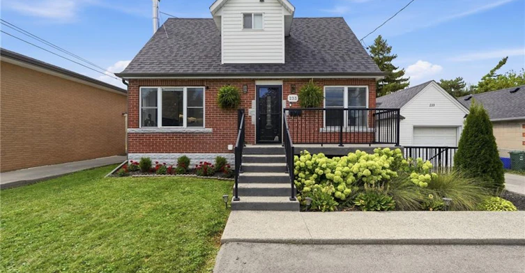 1-233 Gray Road, Hamilton, ON, L8E 1T9