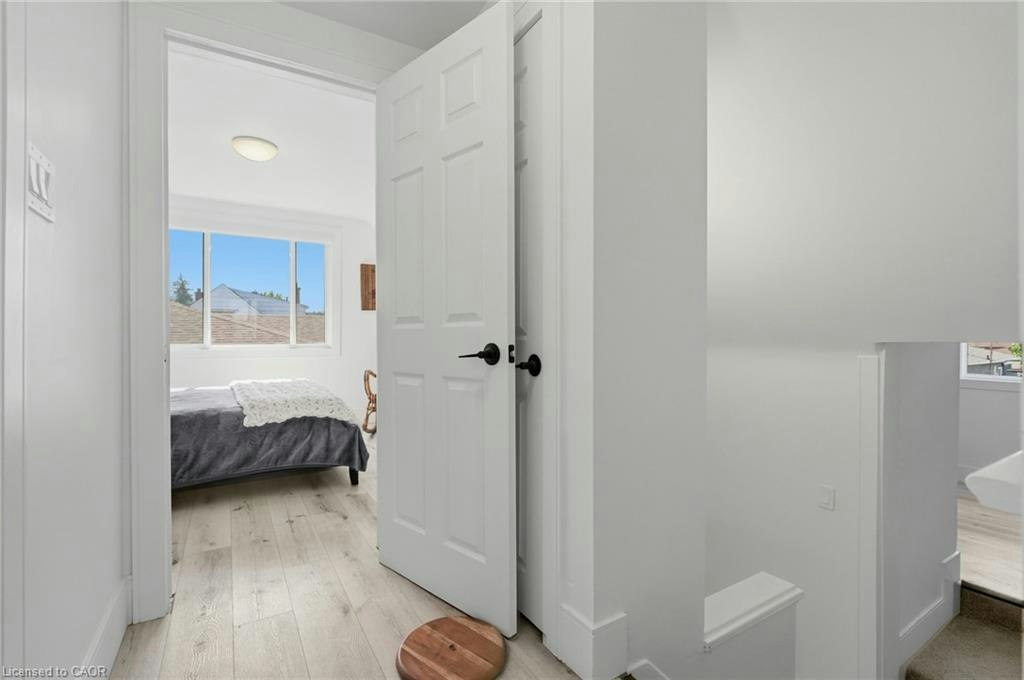 1-233 Gray Road, Hamilton, ON, L8E 1T9 - 23