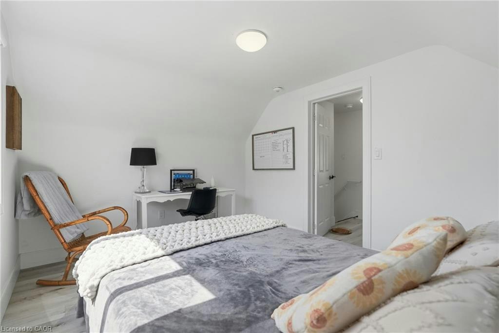 1-233 Gray Road, Hamilton, ON, L8E 1T9 - 26