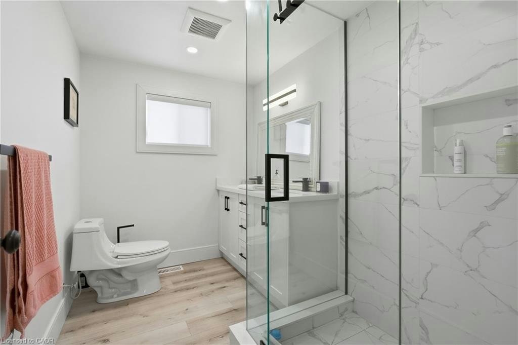 1-233 Gray Road, Hamilton, ON, L8E 1T9 - 30