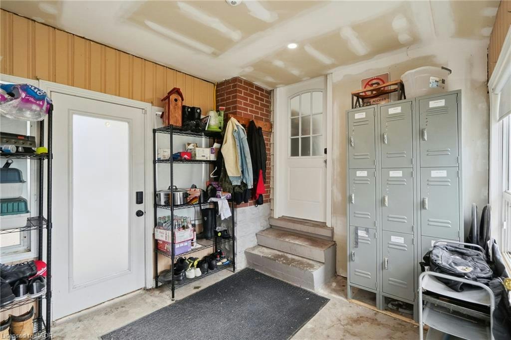 1-233 Gray Road, Hamilton, ON, L8E 1T9 - 33