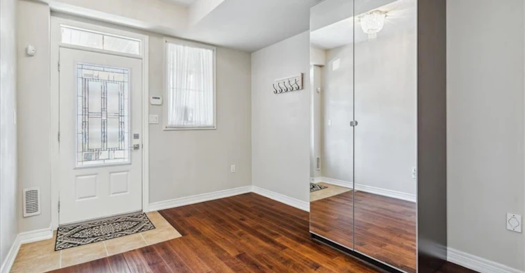 209 Westbank Trail, Hamilton, ON, L8J 0H4 - 7