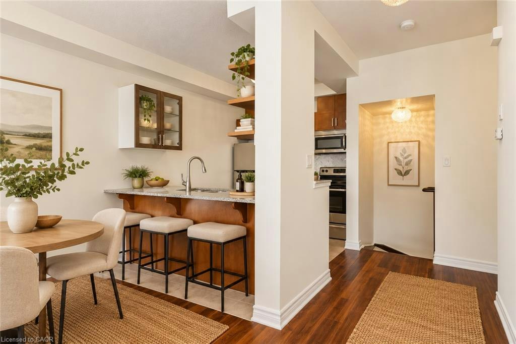 209 Westbank Trail, Hamilton, ON, L8J 0H4 - 18