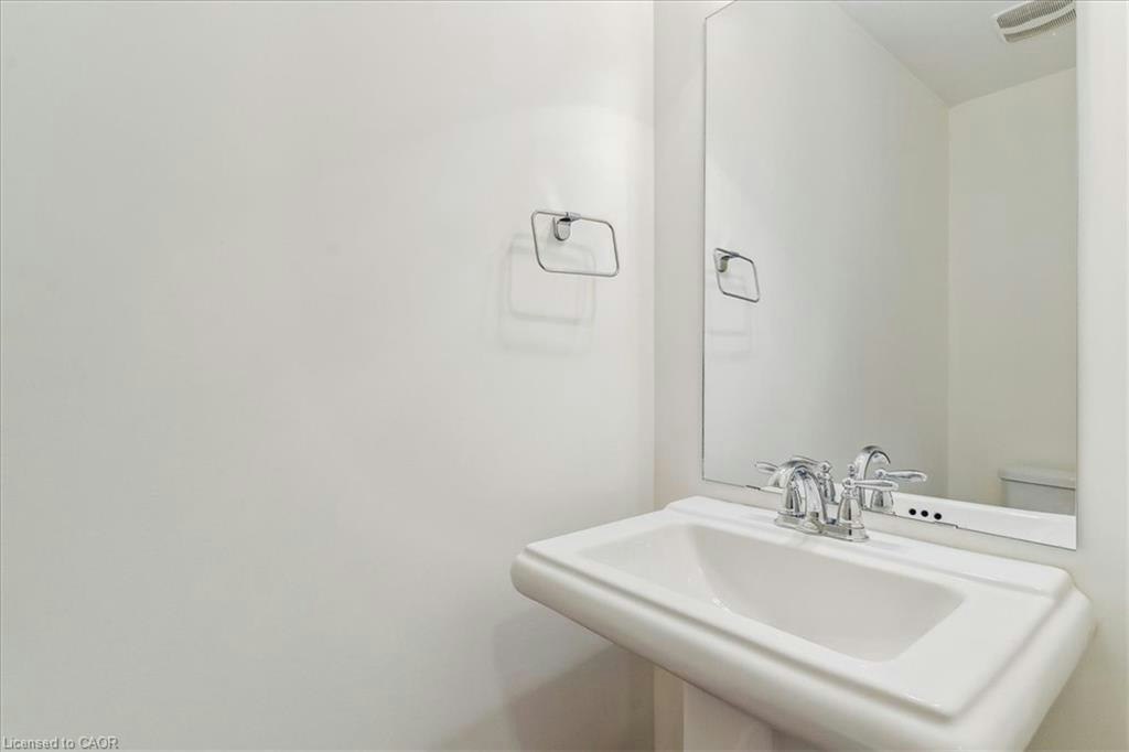 209 Westbank Trail, Hamilton, ON, L8J 0H4 - 37