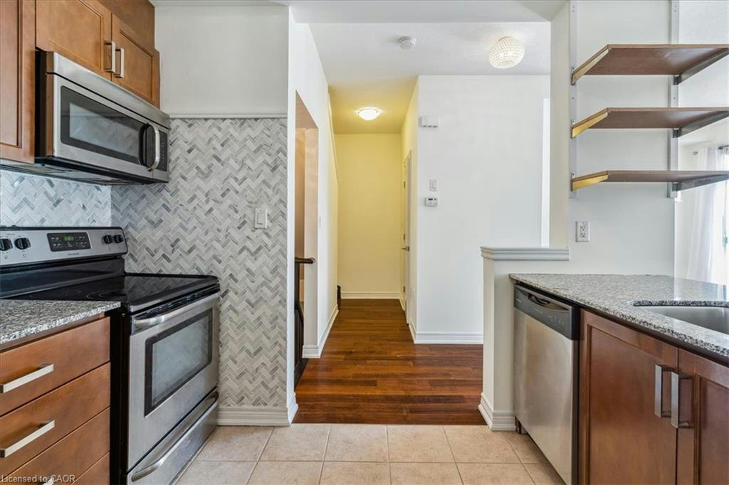 209 Westbank Trail, Hamilton, ON, L8J 0H4 - 13