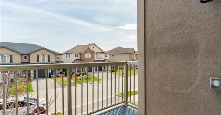 209 Westbank Trail, Hamilton, ON, L8J 0H4 - 33