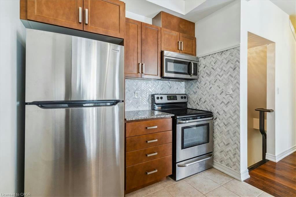 209 Westbank Trail, Hamilton, ON, L8J 0H4 - 15