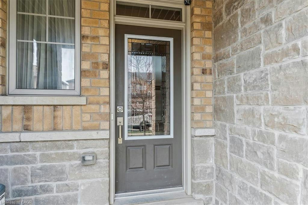 209 Westbank Trail, Hamilton, ON, L8J 0H4 - 4