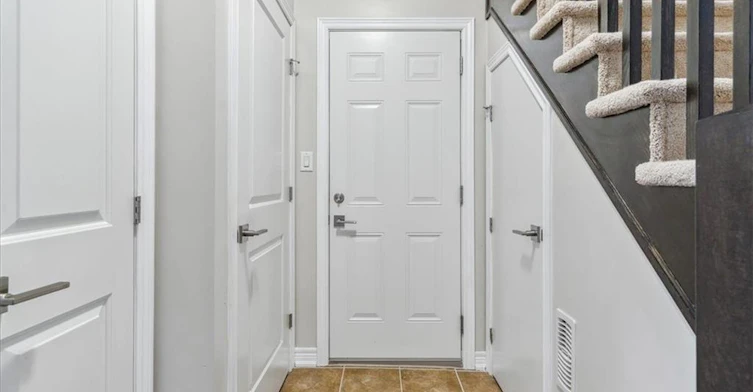 209 Westbank Trail, Hamilton, ON, L8J 0H4 - 8